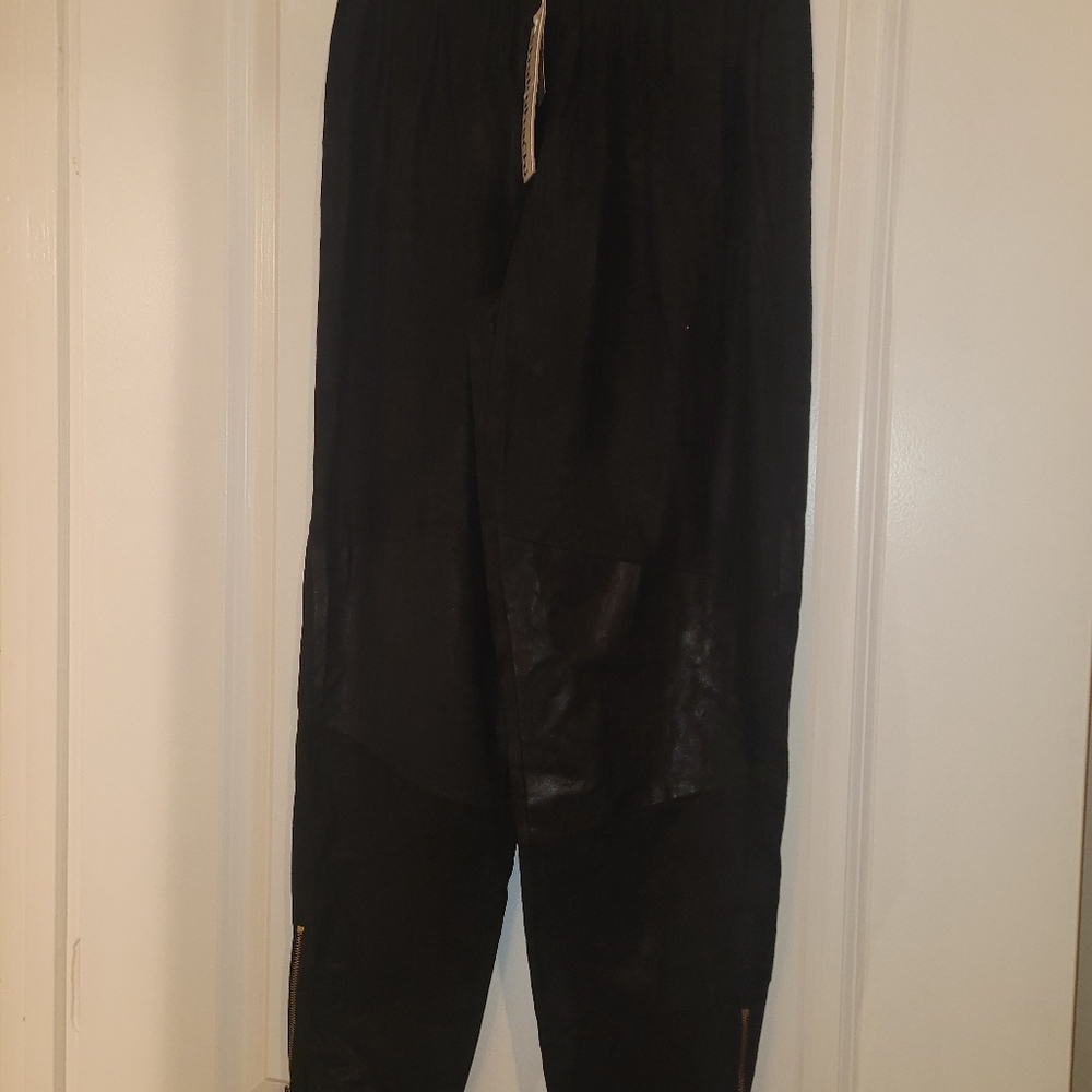 Pants - Picture 6 of 6